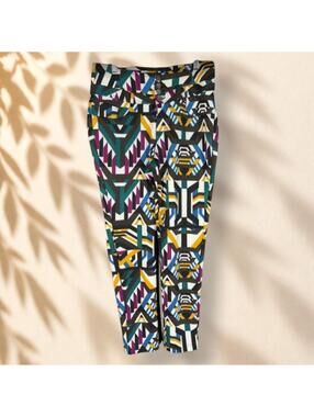 Body By US Pants Women 1X Plus White Geometric High Rise Flat Front Pockets